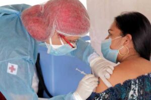 Journée de vaccination de masse dans les colisées et les centres de santé de Cundinamarca
