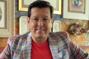 Juan Carlos Giraldo, présentateur de &lsquo;La red&rsquo;, a payé un million à Colombiamoda pour une robe