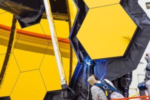 Lancement du télescope James Webb à la fin de l&rsquo;année à bord de l' »Ariane 5&Prime;
