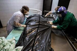 Le Covid fait plus de 550 000 morts au Brésil.  Les scientifiques mettent en garde : le pire n&rsquo;est pas passé