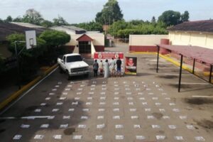 Le GNB a saisi 104 panelas de marijuana à Zulia