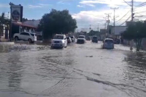 Les inondations de Neverí ont inondé des secteurs résidentiels et des routes à Barcelone