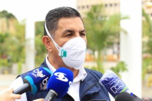 Ospina dit que les doses de Moderna arriveront ce mardi ou mercredi