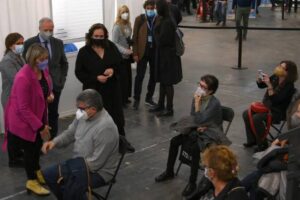 La moitié de la population de l&rsquo;Union européenne a terminé son programme de vaccination anticovid