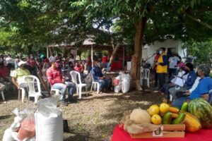 Les producteurs ont reçu des intrants agricoles à Lara