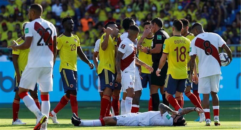 Défaite de l'équipe nationale face à la Sélection 'Inca'.  Photo: EFE