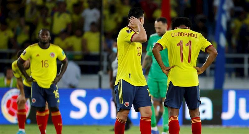 Match entre l'équipe nationale colombienne et le Pérou à Barranquilla.  Photo: EFE