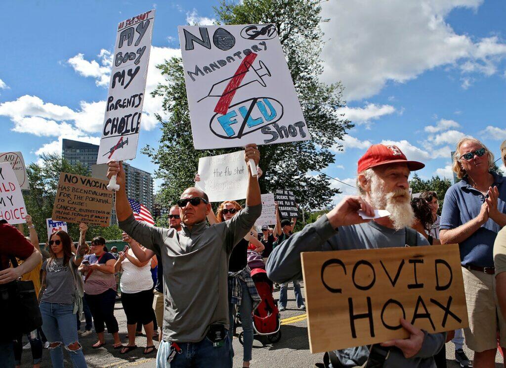 mouvement anti-vaccination.  image : 2020 Boston Herald, MediaNews