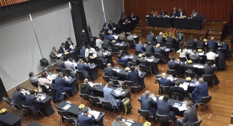 Ramón Jesurún a obtenu 34 des 35 votes possibles des équipes colombiennes.  Photo : Twitter