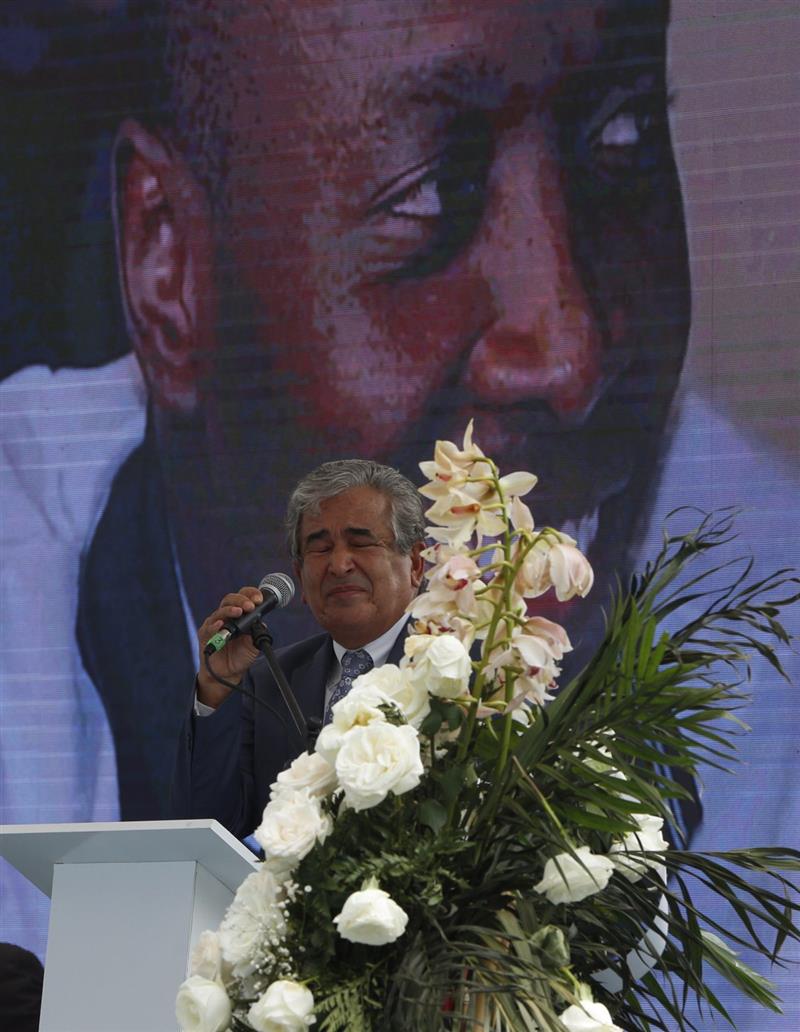 Jorge Lui Pinto a dédié quelques mots d'adieu à son ami.  Photo: EFE