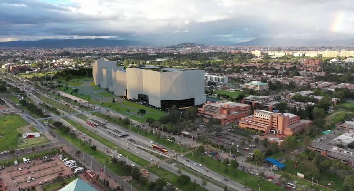 Début de la construction du monumental 'Complexe militaire de Fortaleza', qui marquera une étape historique en Colombie