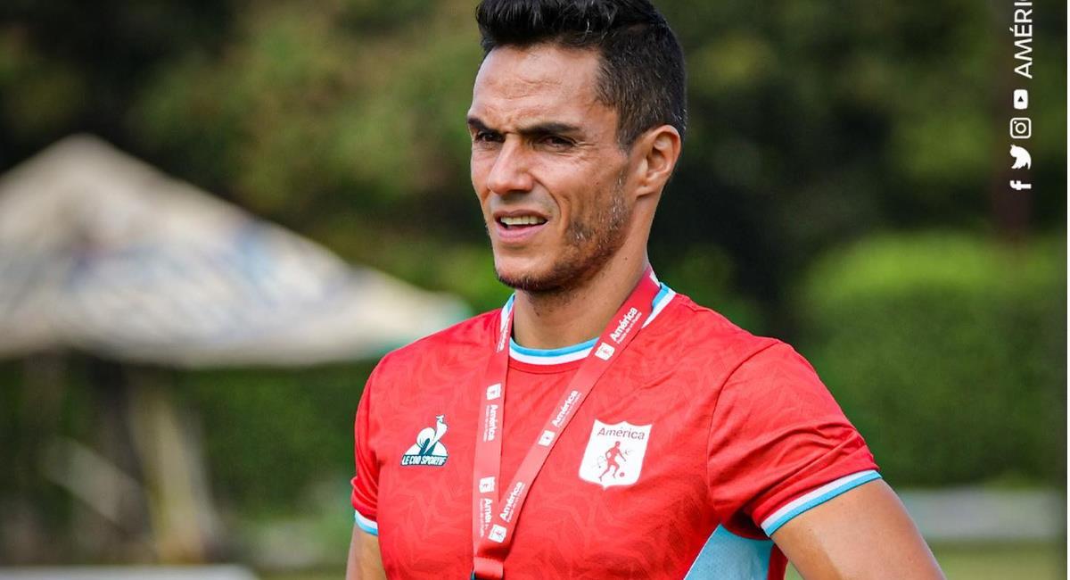 Lucas Gonzlaéz n'a toujours pas retrouvé l'équipe et sur les réseaux sociaux ils commencent à demander son départ