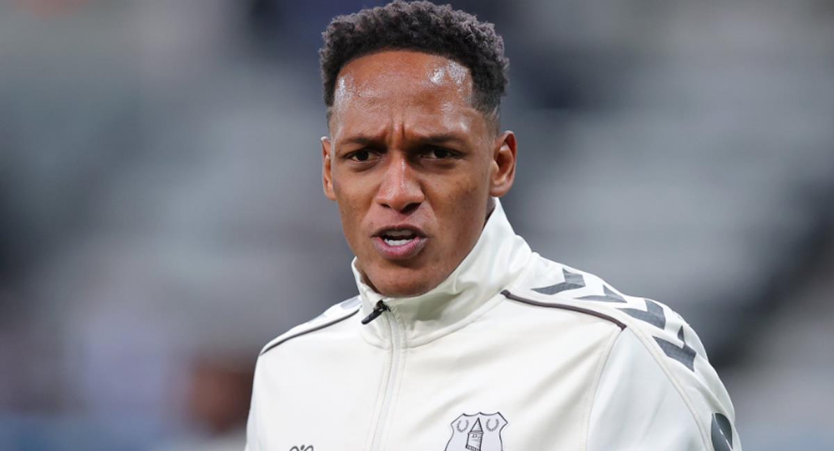 Yerry Mina n'a pas été annoncé par sa nouvelle équipe et ses débuts auraient déjà une date