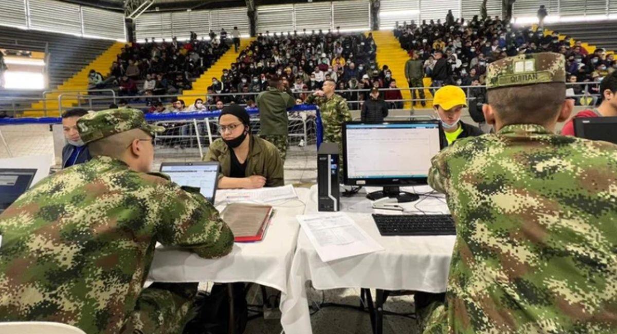 N'avez-vous pas défini votre situation militaire ?  L'Armée Nationale ouvre une nouvelle journée avec des réductions