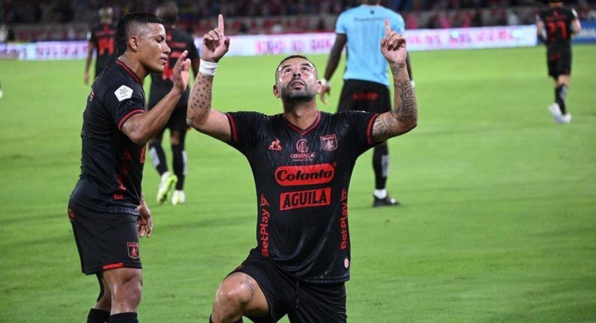 "Mon fils m'a sauvé d'une tragédie que j'aurais pu commettre" : Edwin Cardona