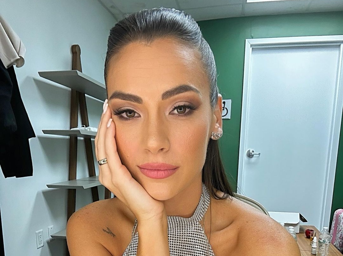 Laura Chimaras