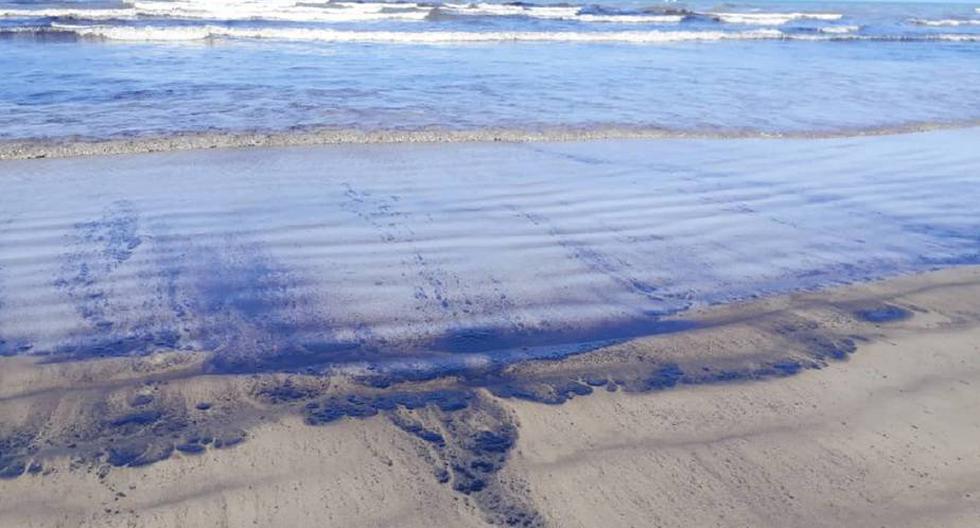 Une marée noire affecte une plage du nord du Venezuela, selon des militants