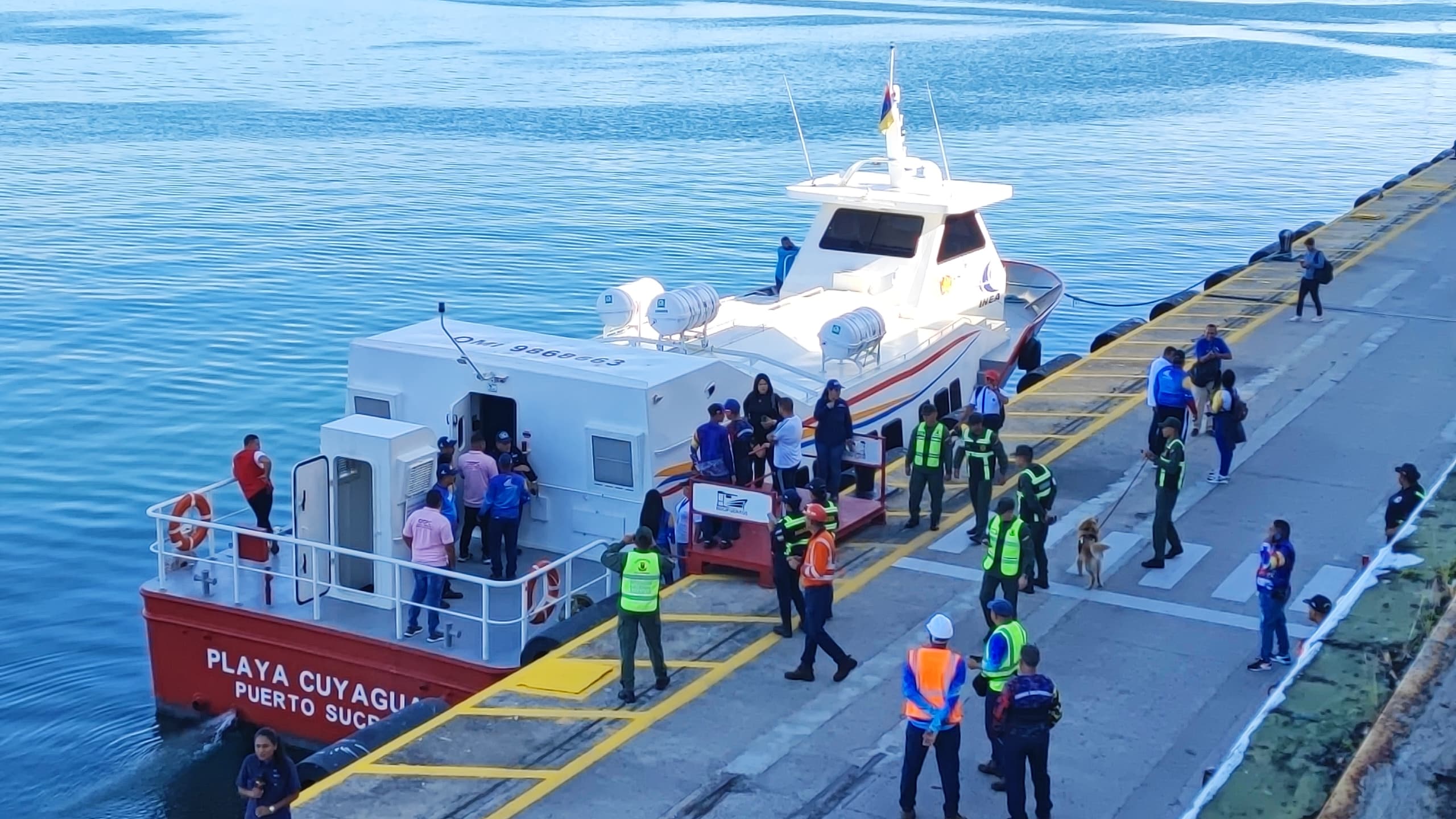 Début des opérations fluviales jusqu'à Chichiriviche de la Costa