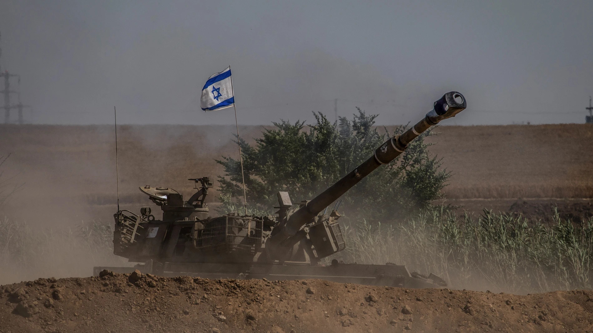 Israël attaque le centre de commandement du Hezbollah au sud du Liban