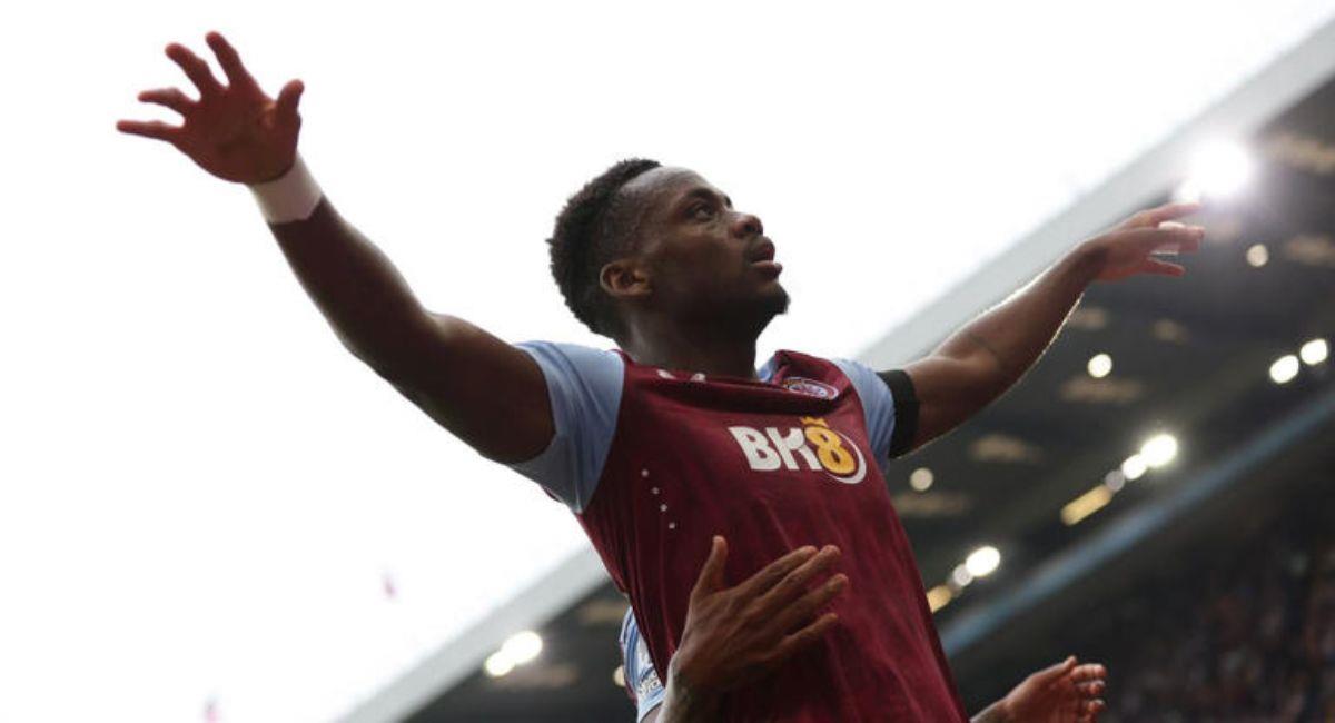 Jhon Duran escucha ofertes del AC Milan. Foto: Facebook Aston Villa
