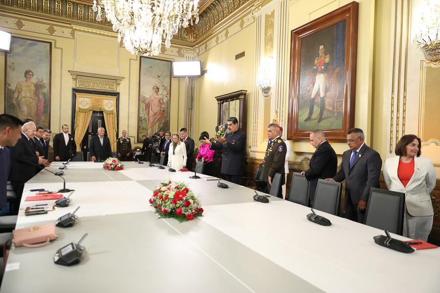 Le pouvoir législatif a présenté à l'exécutif la notification du début des sessions