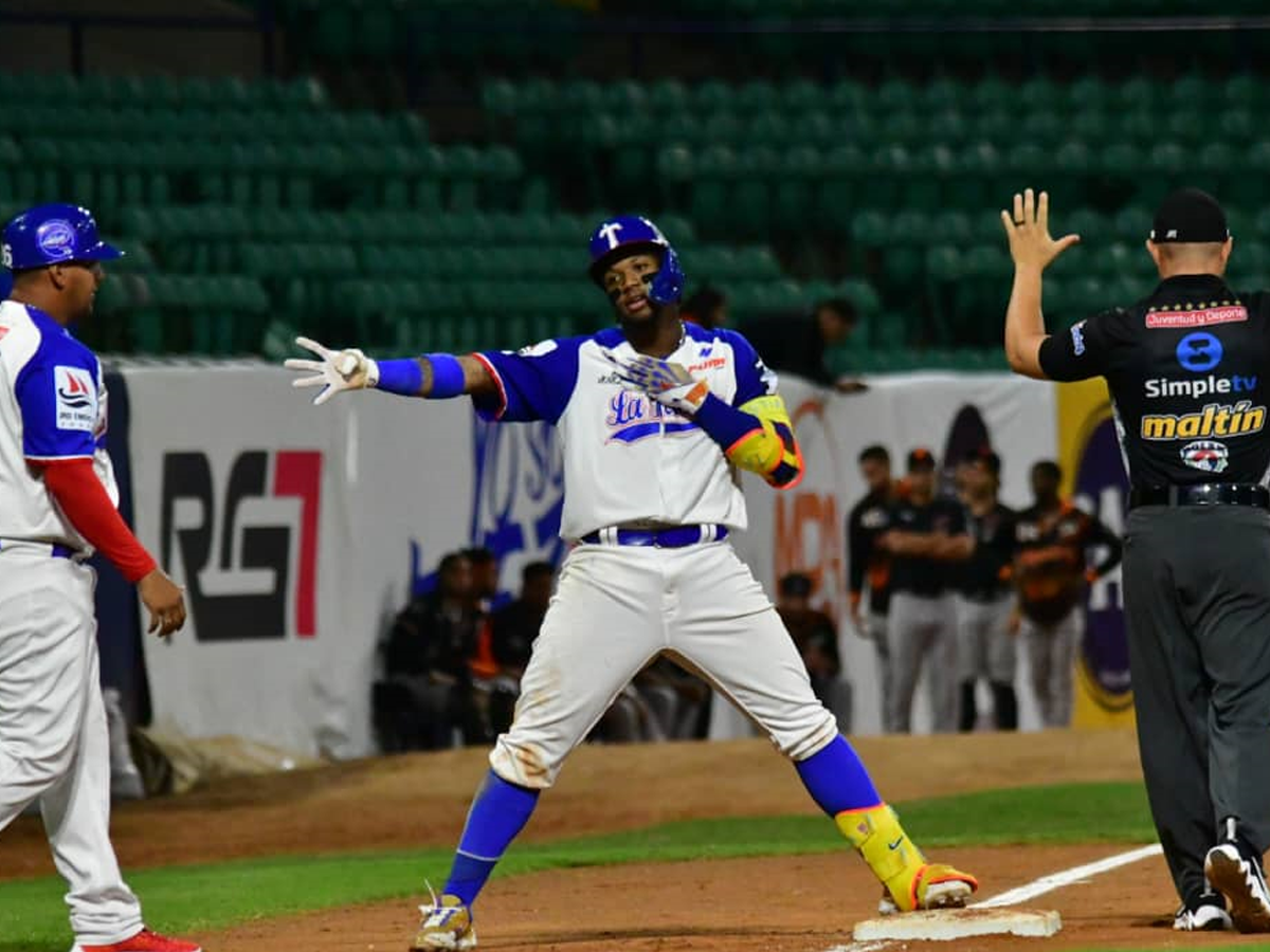 Ronald Acuña Jr. (Foto: Fernando Oduber/Prensa Tiburones de La Guaira)