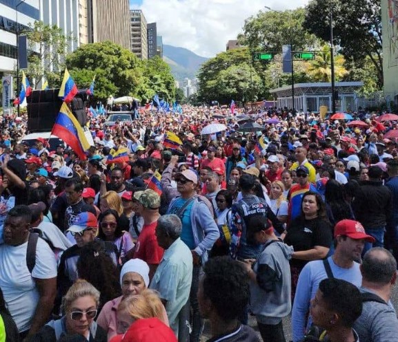 Maduro : nous sommes la majorité, nous sommes la joie