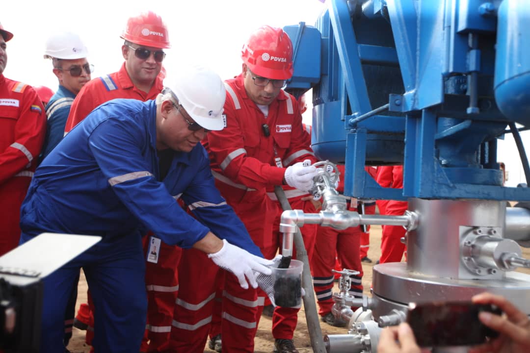 PDVSA examine les plans de gestion pour les mois à venir