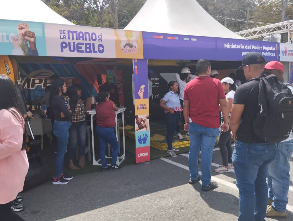 Expo Foire « 25 ans de Patrie » en photos