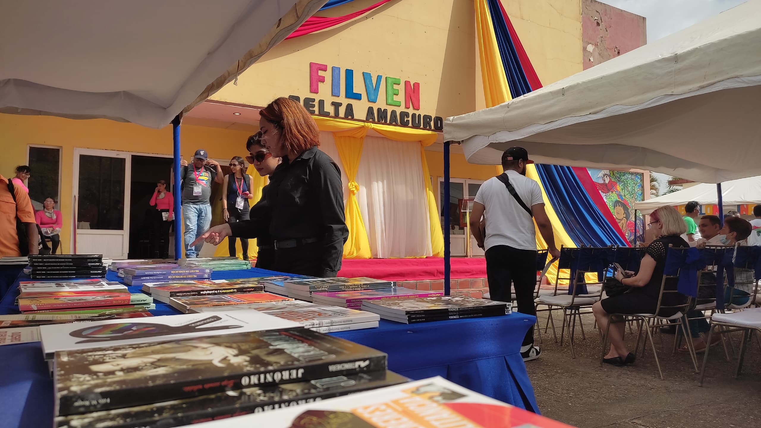 Filven arrive à Delta Amacuro avec 3 mille livres pour les lecteurs