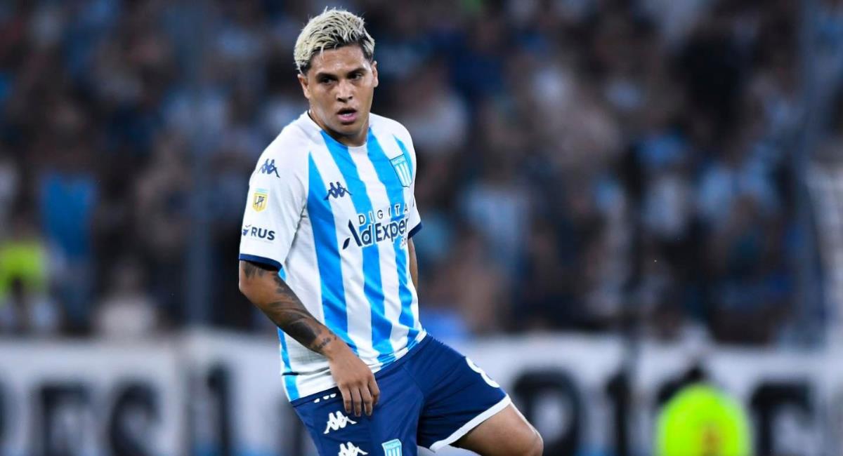Juan Fernando Quintero asistió y anotó en victoria de Racing. Foto: Facebook Racing