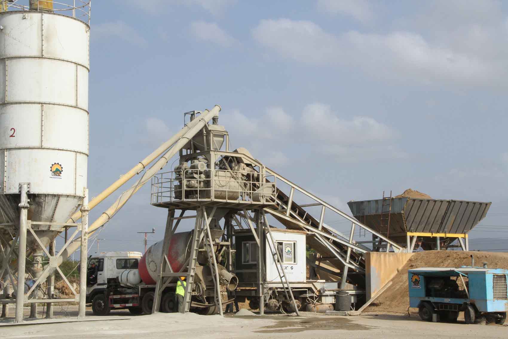 La centrale à béton Falconiana produit 300 mètres cubes par jour