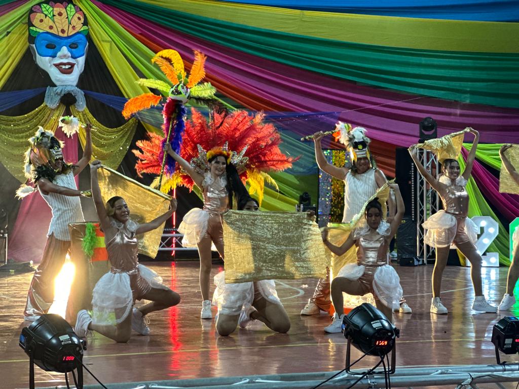 Le Carnaval international des frontières 2024 a commencé en couleurs
