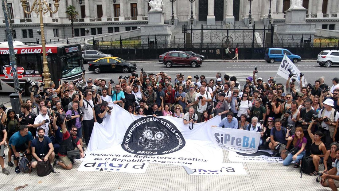 Les journalistes argentins protestent contre la répression de la presse