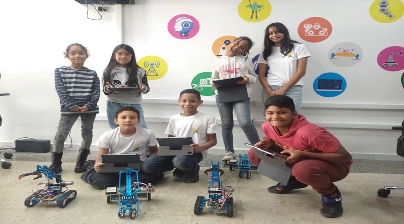 Méga Centre de Robotique inauguré à Maracaibo