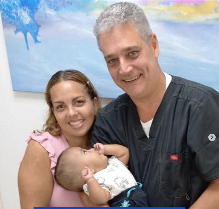 Un médecin vénézuélien développe une technique révolutionnaire de chirurgie fœtale