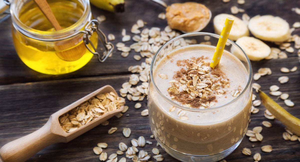 Efectivo batido de avena para limpiar el hígado. Foto: Shutterstock