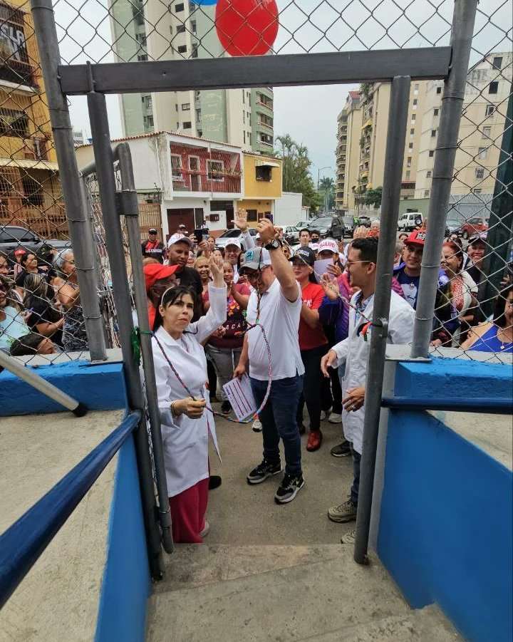 Module octogonal et tribunal inaugurés dans la paroisse de San Pedro