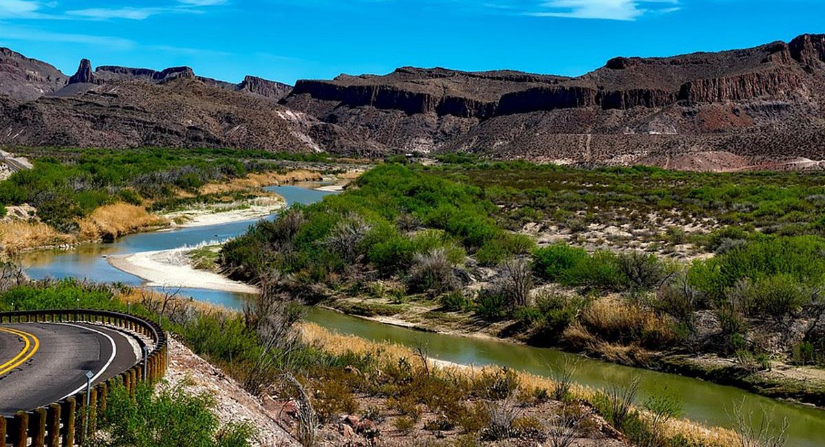 El Río Grande marca el límite entre México y los EE.UU. y es atravesado por migrantes irregulares. Foto: Pixabay
