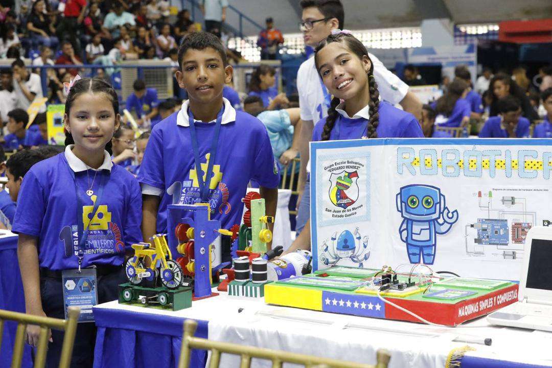 Les Jeux olympiques régionaux de robotique créative ont eu lieu à Aragua