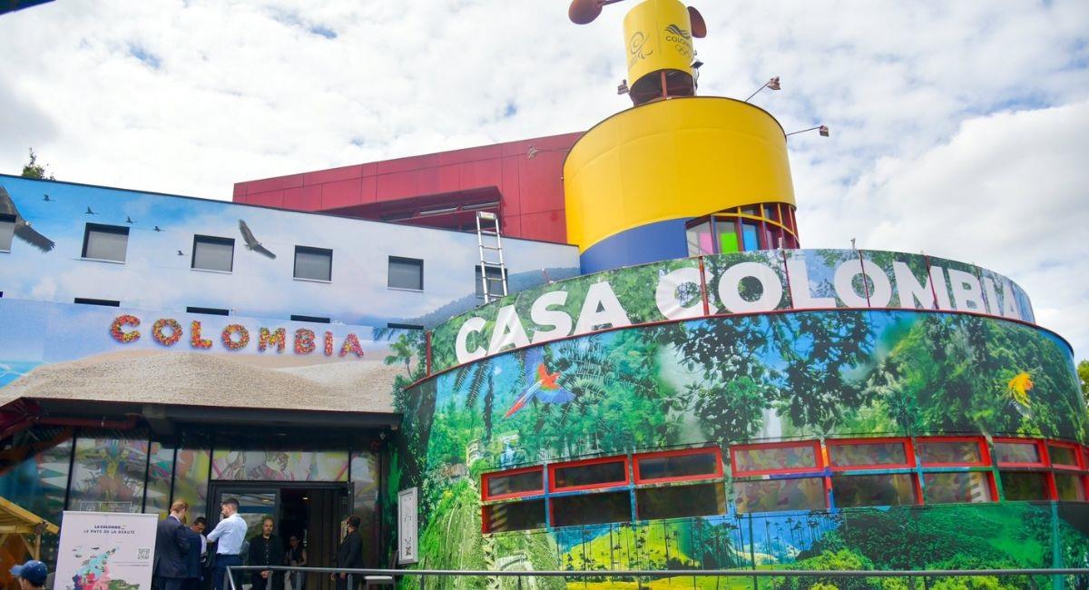 Petro asiste a la inauguración de la Casa Colombia en París. Foto: EFE