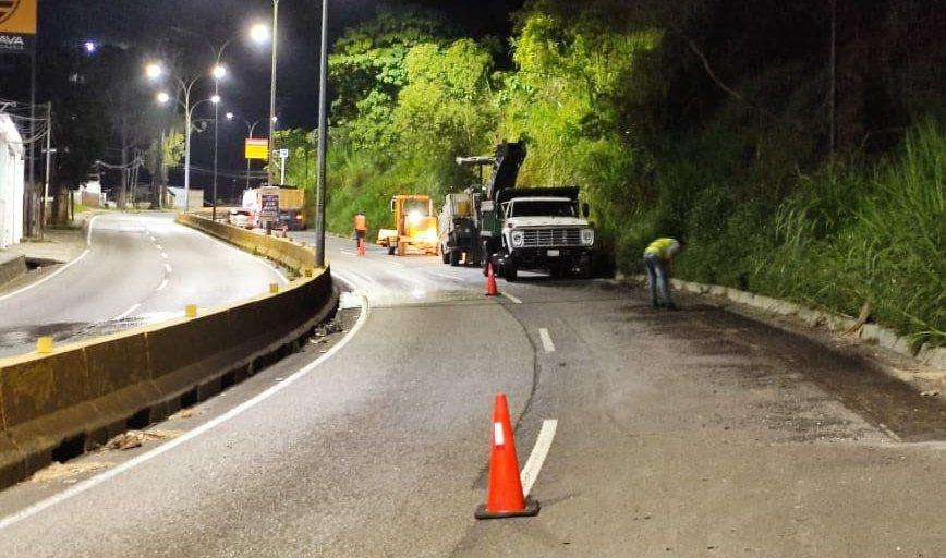 La route pavée continue au kilomètre 20 de la Panamericana