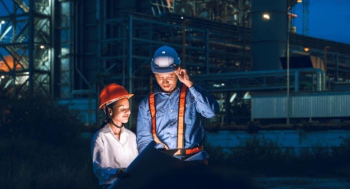 El Gobierno le mete la ficha al recargo nocturno: empezará desde las 7 de la noche. Foto: Shutterstock
