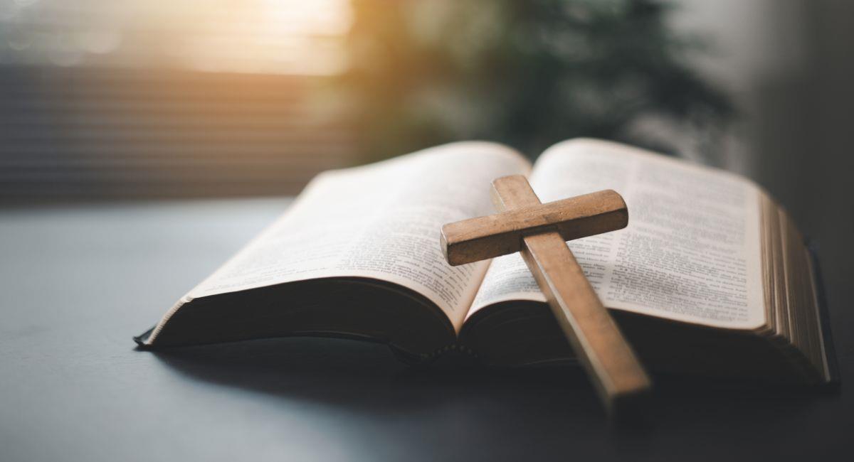 Oración a San Mateo para aumentar las ventas en tu negocio. Foto: Shutterstock