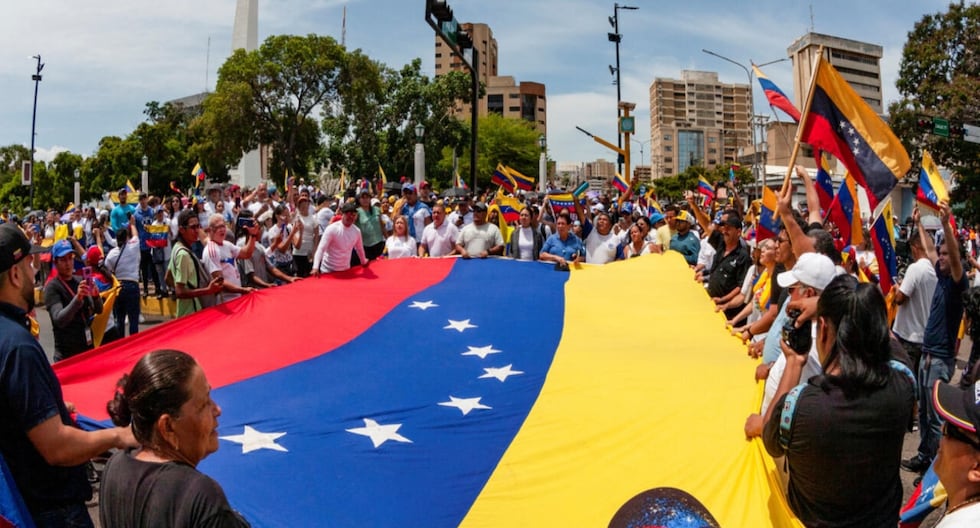 Le parti au pouvoir et l’opposition se retrouvent dans les rues du Venezuela