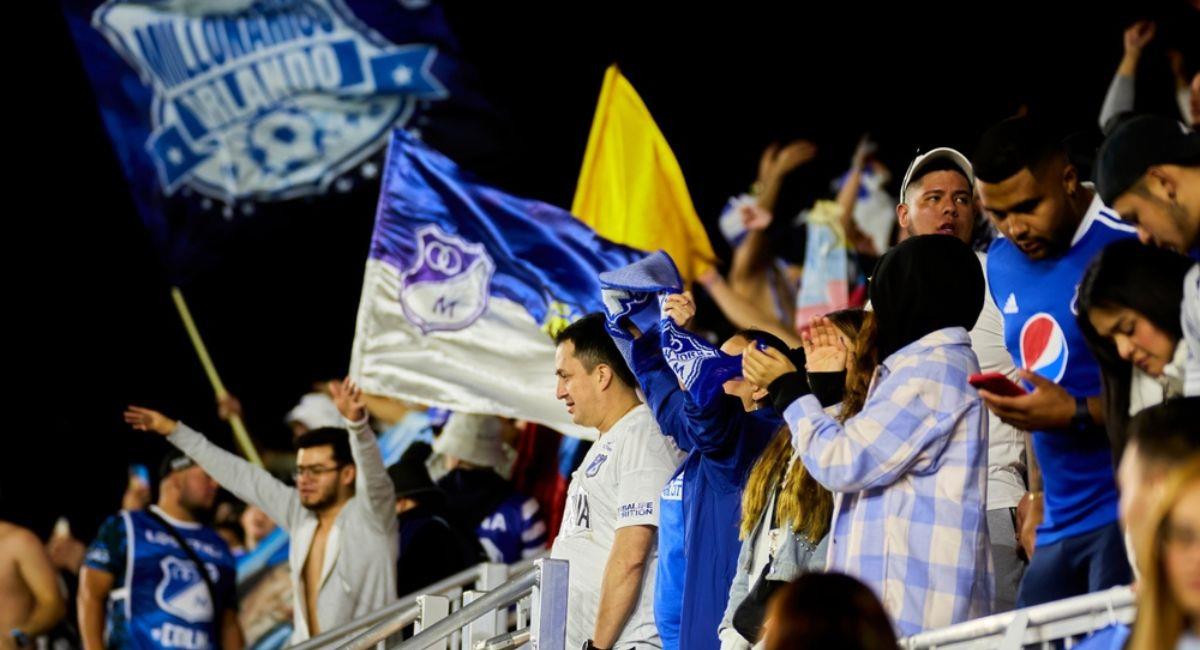 La protesta de los hinchas contra Millonarios. Foto: Shutterstock