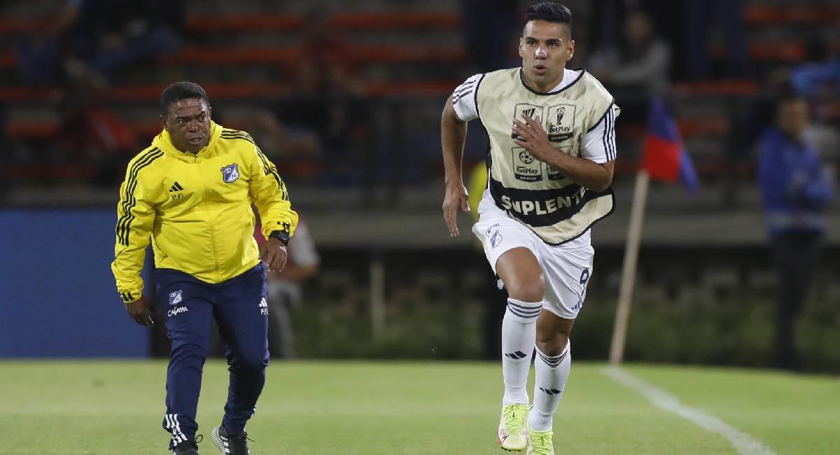 El delantero tendrá la oportunidad de volver a disputar un semestre con el equipo de sus amores. Foto: EFE