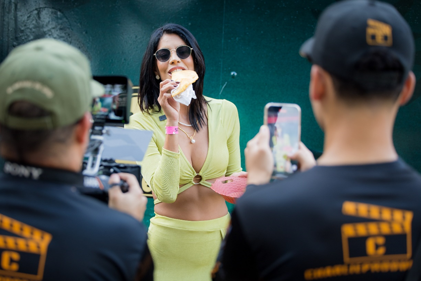 Ces influenceurs ont été brûlés à l'empanada en margarita