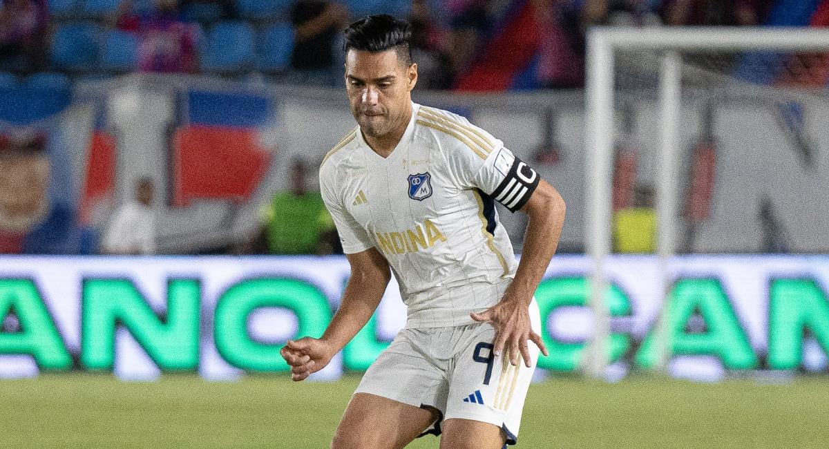 Falcao es una de las figuras de la hinchada de Millonarios. Foto: Twitter @MillosFCoficial