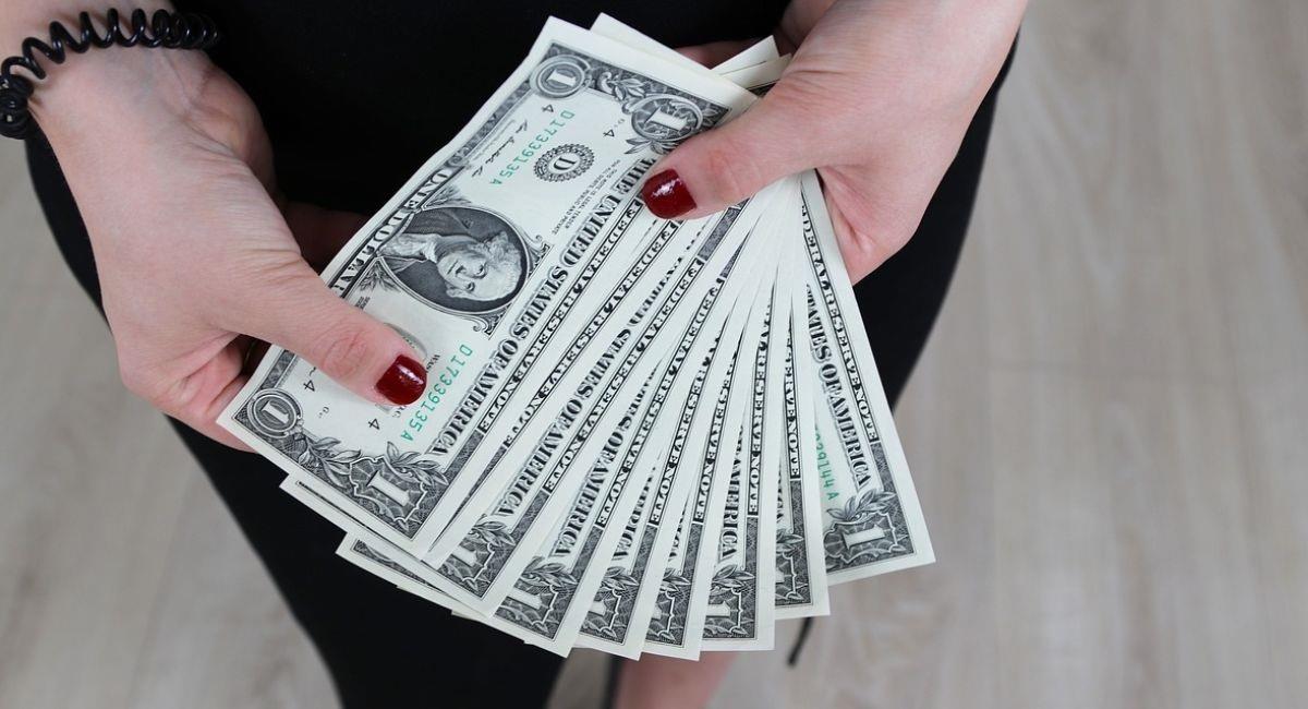 El dólar amaneció al alza este jueves, 10 de abril. Foto: Pixabay